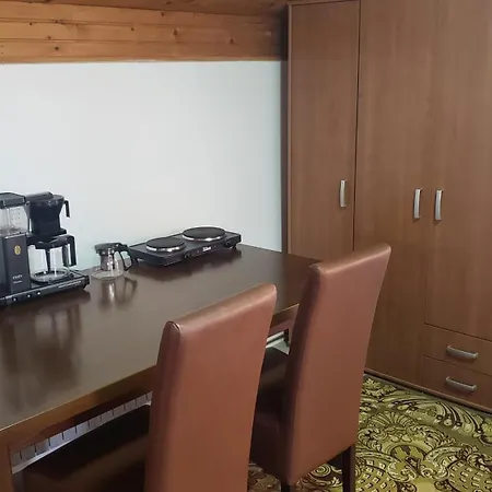 Prenociste 3 Sobe Gostinjska kuća *